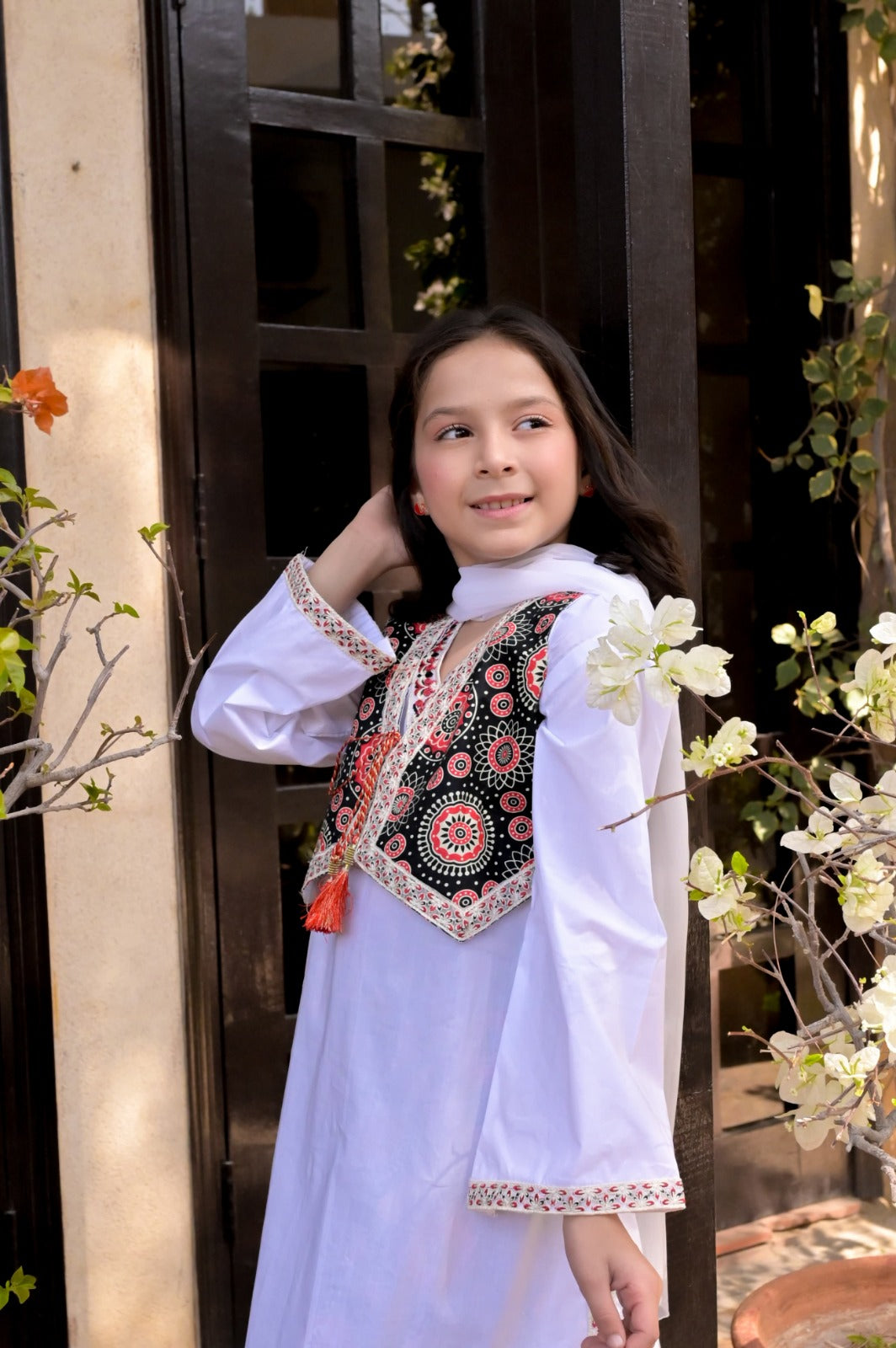 Plain Rottery with printed Lawn 12