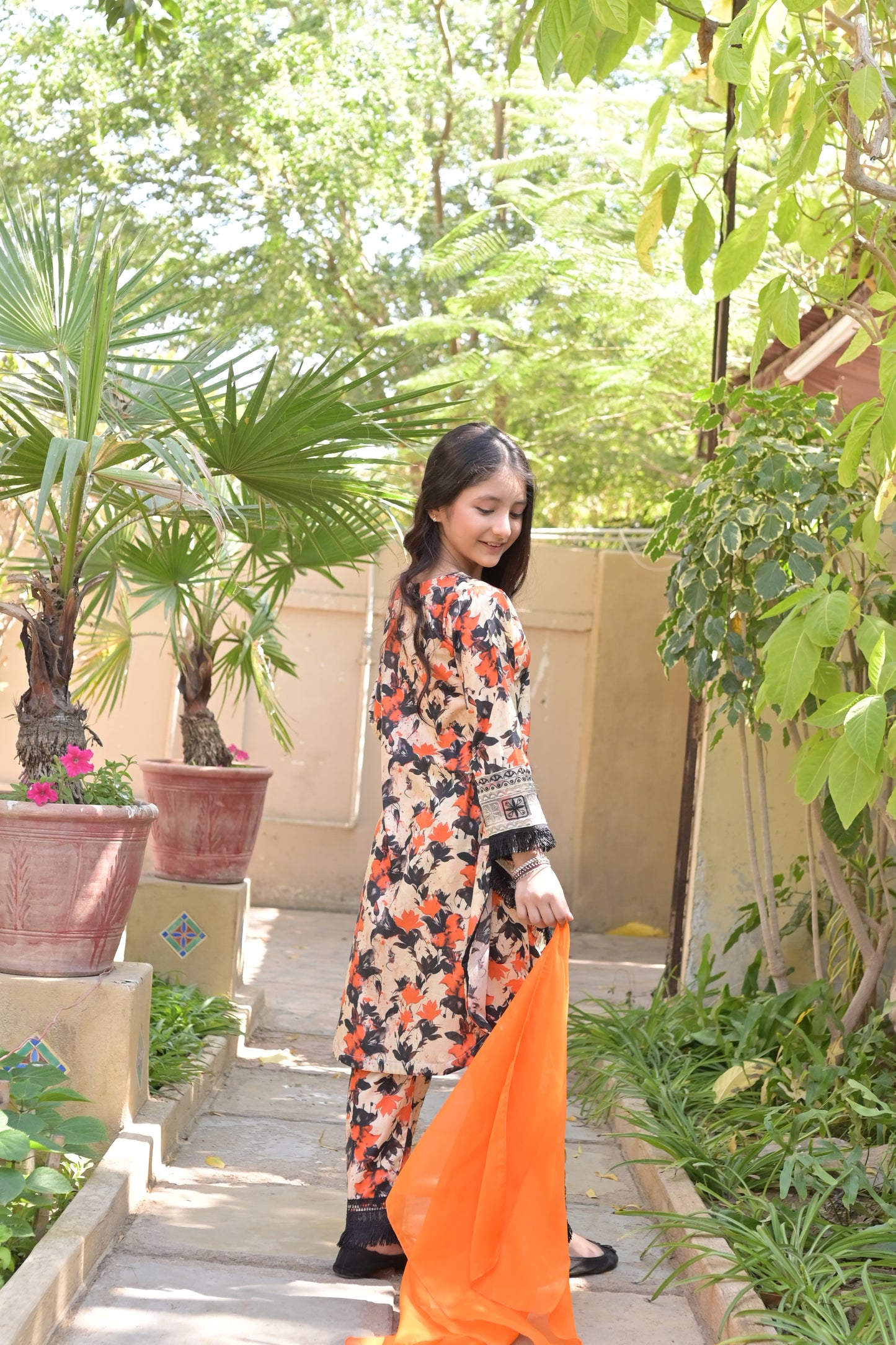 LC-3132 | MultiColor | Casual 3 Pcs Suit | Cotton Lawn Printed