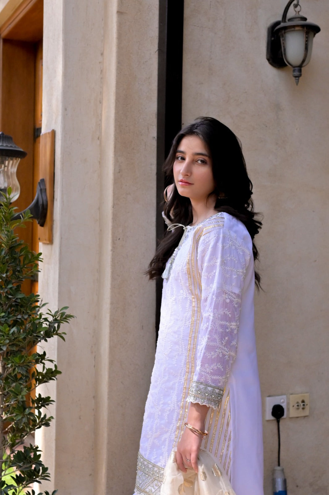 LC-A-508  | White & Gold | Formal 3 Pcs Suit | Basic [Weightless] Chiffon