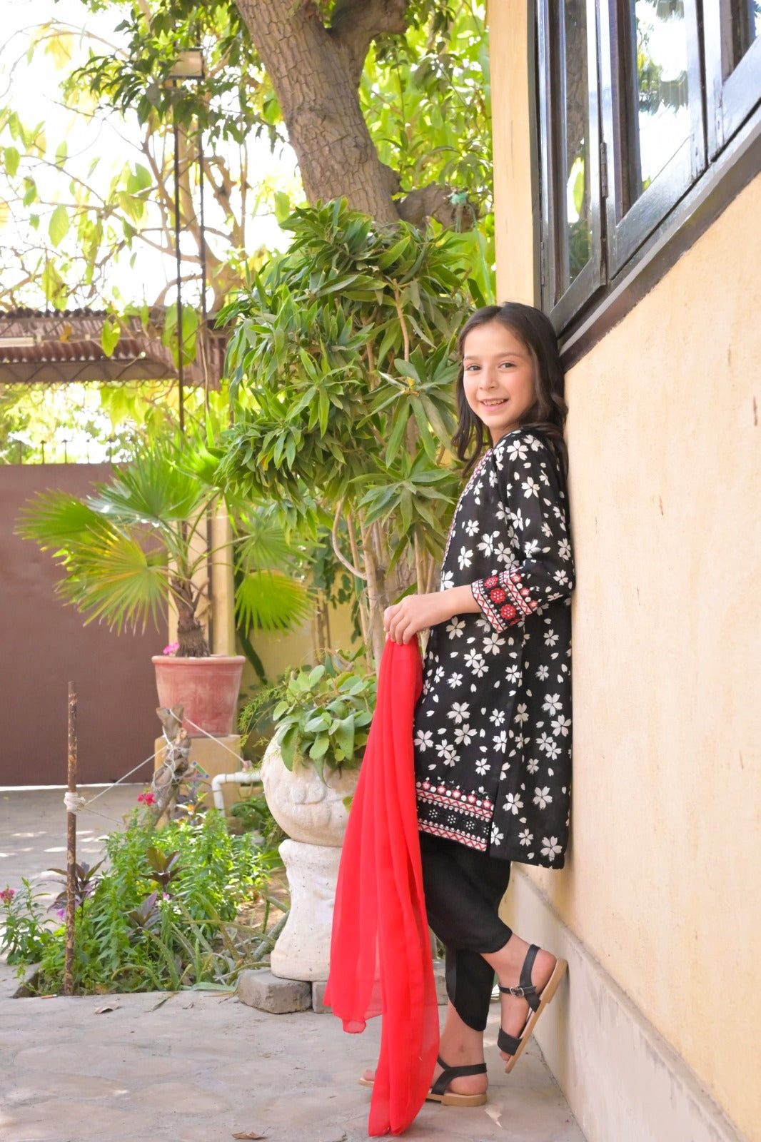 LC - 3112 | Charcoal Black | Casual 3 Pcs Suit | Cotton Lawn Printed